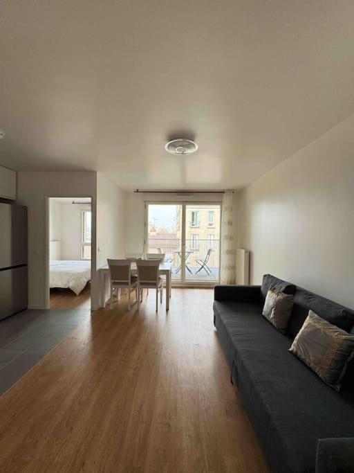 Appartement Moderne Avec Balcon Proche De Paris Ομπερβιλιέ Εξωτερικό φωτογραφία